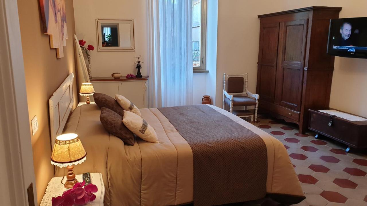 Casa Ferrari Testaccio e Trastevere Wi-Fi free Roma Esterno foto