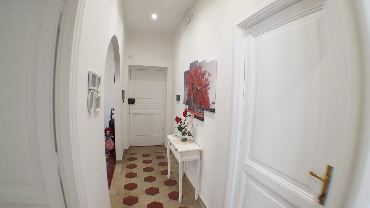 Casa Ferrari Testaccio e Trastevere Wi-Fi free Roma Esterno foto